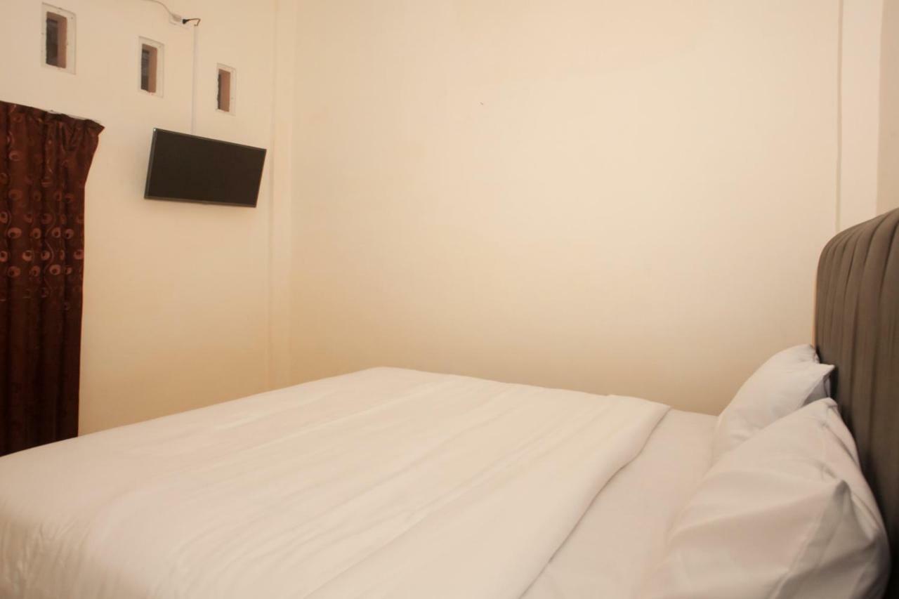 Oyo 1752 Hotel Wisata Kisaran Ngoại thất bức ảnh